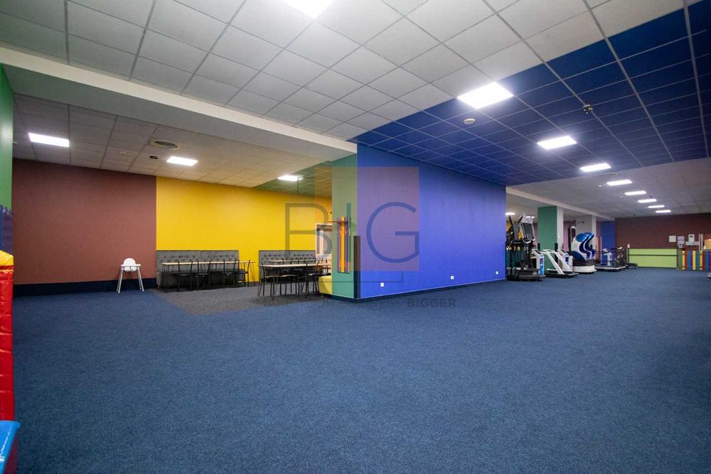 Оренда окремої будівлі у ЦЕНТРІ міста на вул. Коновальця