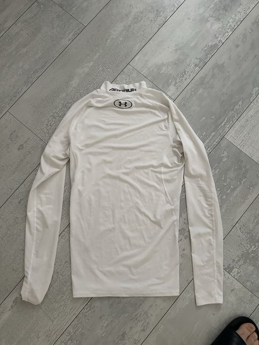 Продаю термо компрессионное under armour