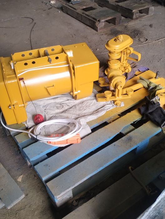 Таль електрична 1 т 6 м