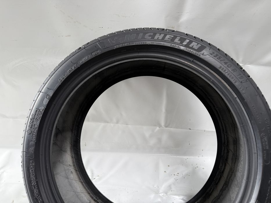 Michelin PRIMACY4 235/40R19 2本セット Michelin Primacy 4 235/40 R19 96 W XL, VOL » Oponeo