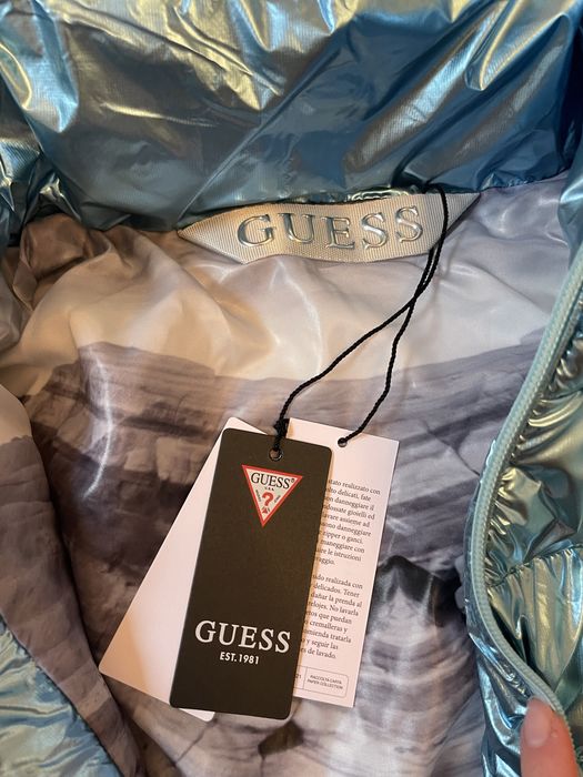 Zimowa kurtka marki Guess, metallic, niebieska, rozmiar S/M