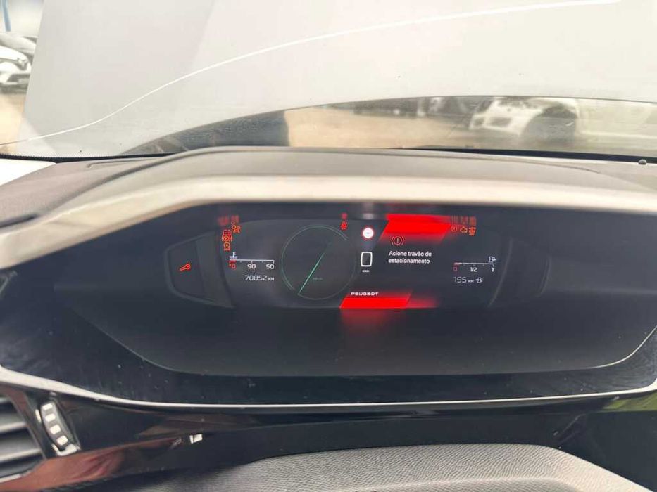 Peugeot 308 III SW 1.5 BlueHDi de 2022 Salvado