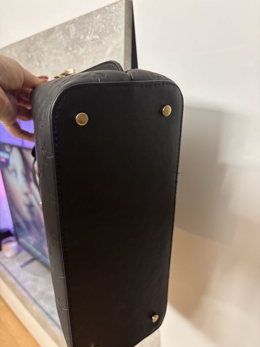 Sliczna torebka dodatkowy pasek na ramie