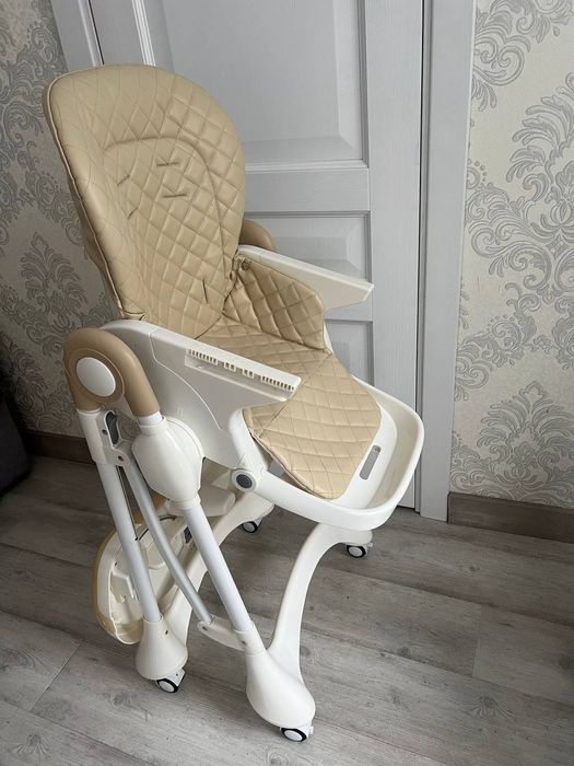 Стільчик для годування Carello