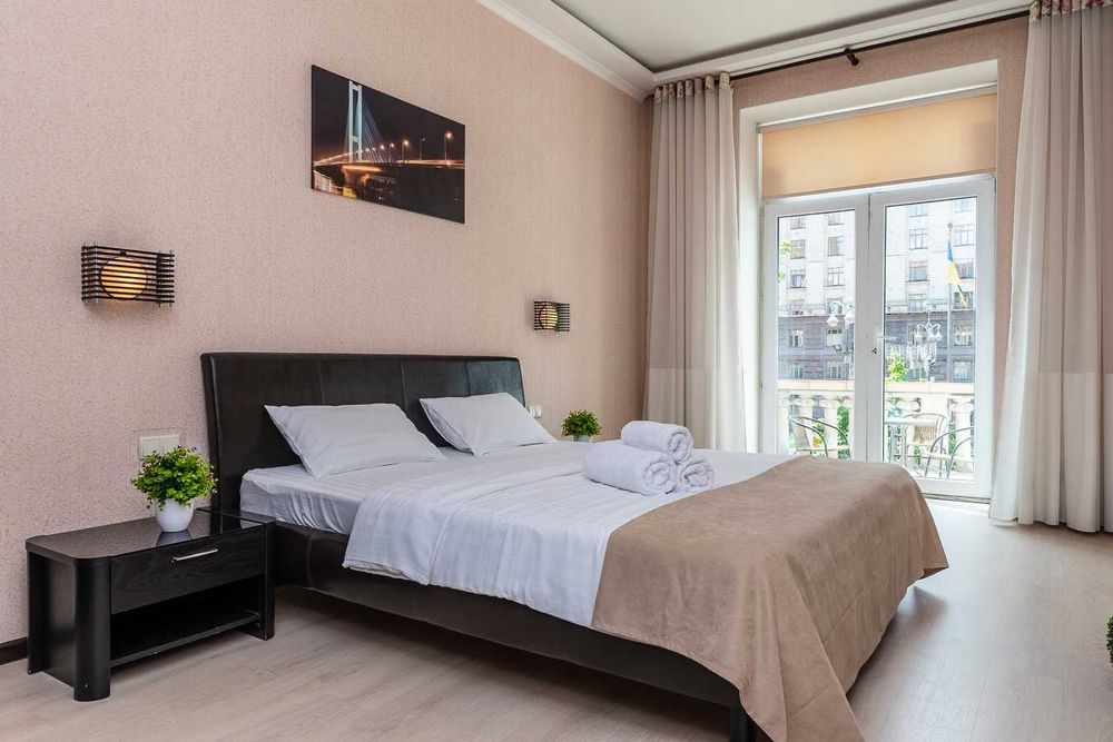 2 к Хрещатик 21, з терасою, метро  Майдан, Крещатик