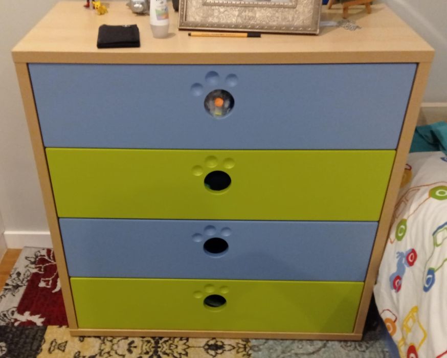 Cómoda para quarto de criança