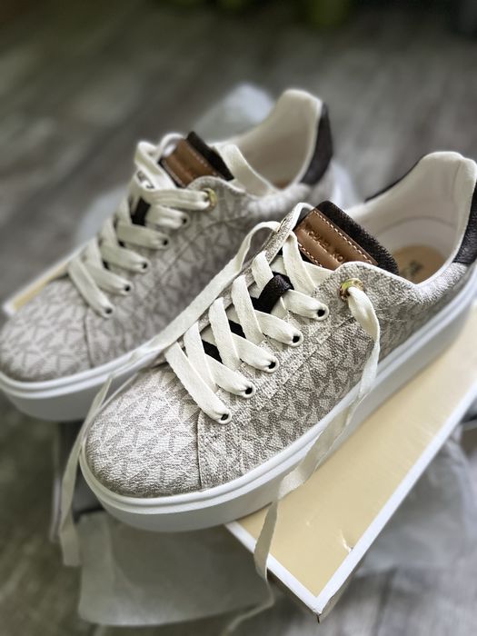 Michael Kors кросівки оригінал