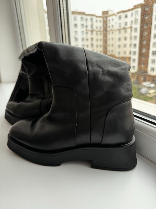 Чоботи шкіряні, черевики, сапоги