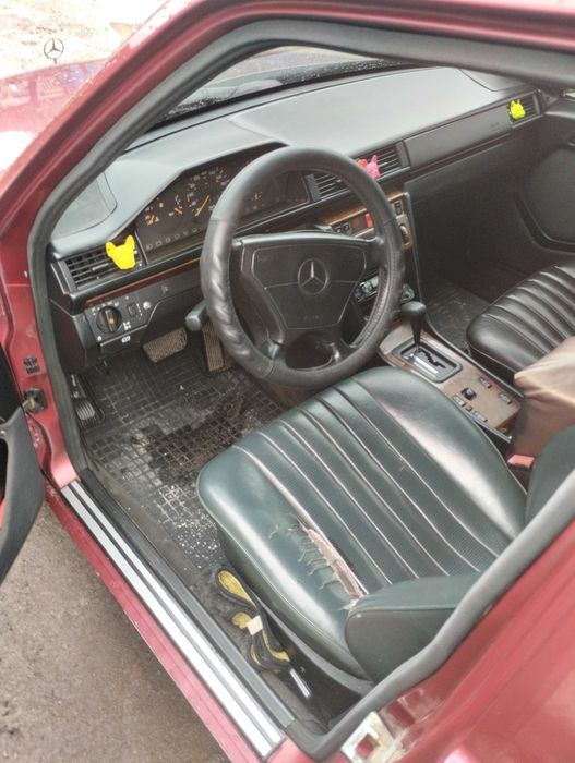 Продам Мерс 124,3.0 дизель автомат ОМ606