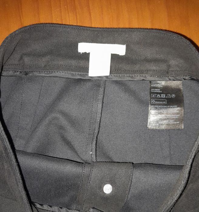 Mini saia aveludada tamanho S