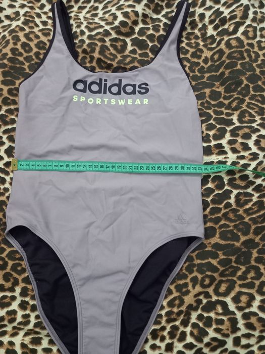 Стильный и комфортный купальник бренд  ADIDAS  Оригинал.