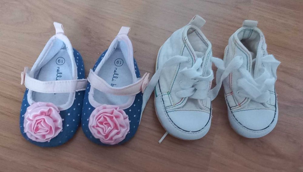 Niechodki Converse r. 19 + gratis