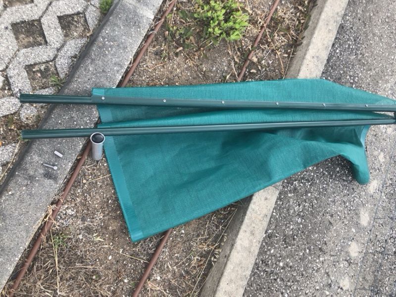 Net fencing for swimming pools (Child protection)