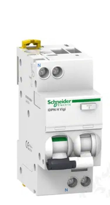 3 szt. Schneider wyłącznik różnicowoprądowy  C 13A 1P+N 30mA typ S