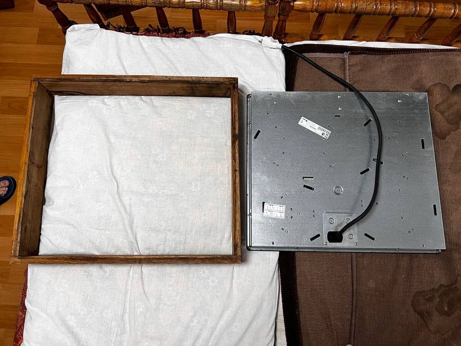 Варочна електрична поверхня