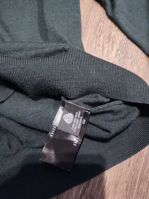 Поло джемпер Uniqlo вовна