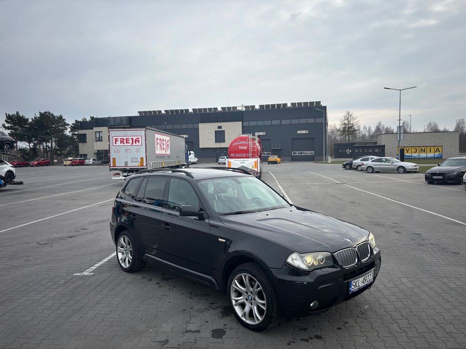 BMW X3 BMW X3 E83 z silnikiem 3.0 diesel o mocy 218km , automat