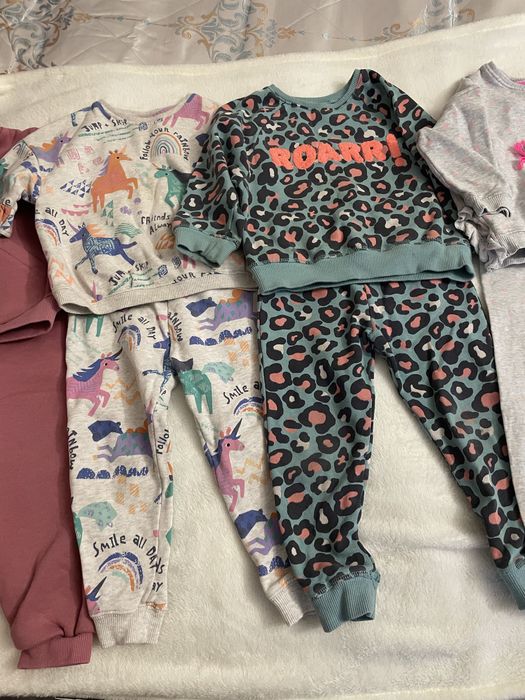 костюми теплі, кофти, світри на 2-3 года next,zara,hm