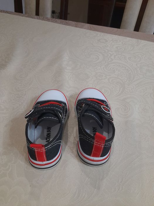 Tenisówki chłopięce z CCC