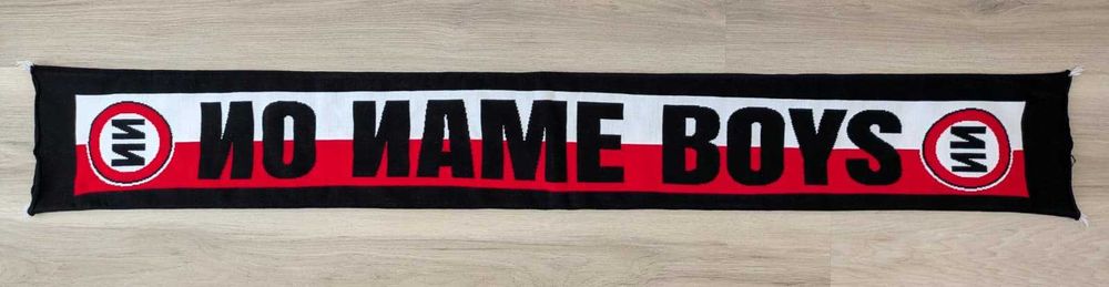 Cachecol raro No Name Boys em malha