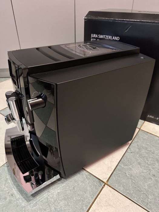 Кавова машина Jura E6 Piano Black EB (15377)