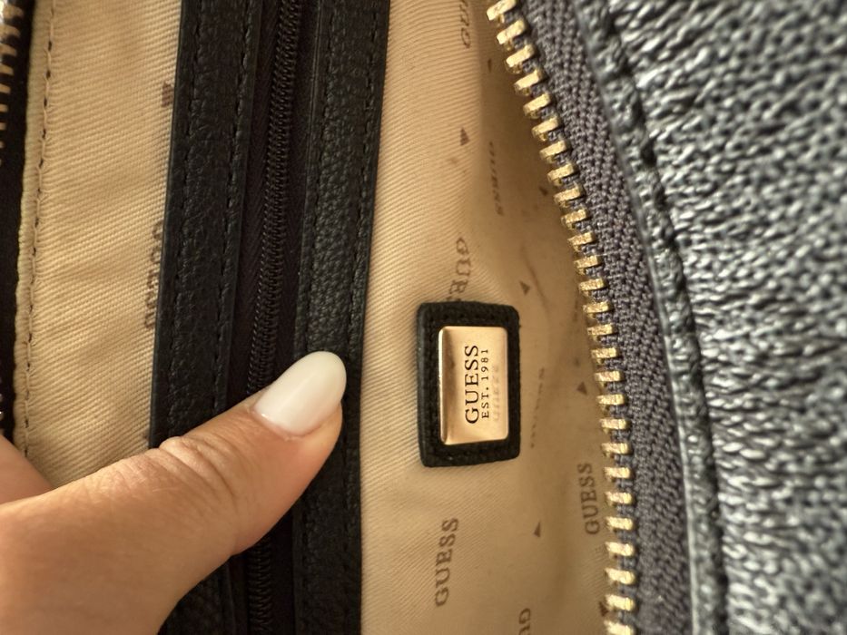 Сумочка  GUESS оринінал