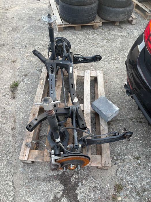 Kia ceed belka zawieszenia tył