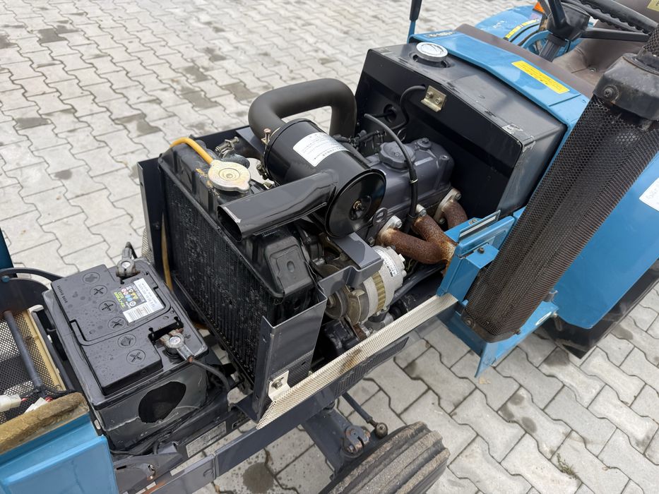 Японський трактор Mitsubishi MT1601