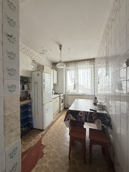 Продаж 3к квартири поліпшеного планування  з Автономним опаленням.