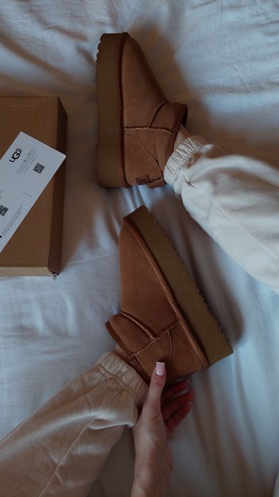 Mega ciepłe buty zimowe w karmelowym kolorze. Rozmiar 40