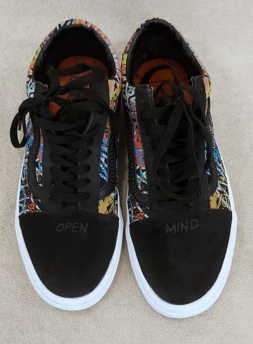 Кеди        Vans