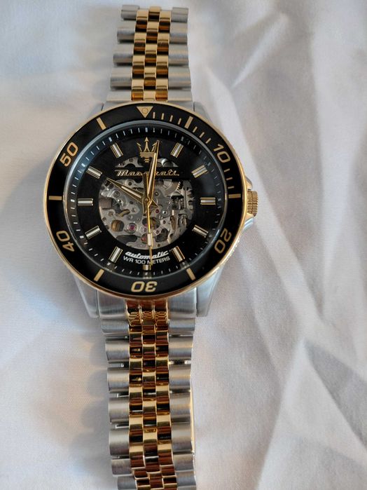 Relógio Maserati Sfida, vidro Mineral revestido a safira.