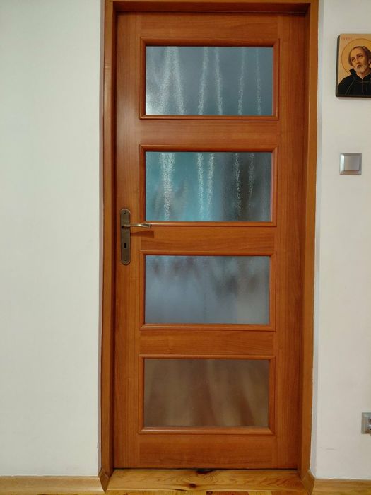 Sprzedam drzwi wewnętrzne