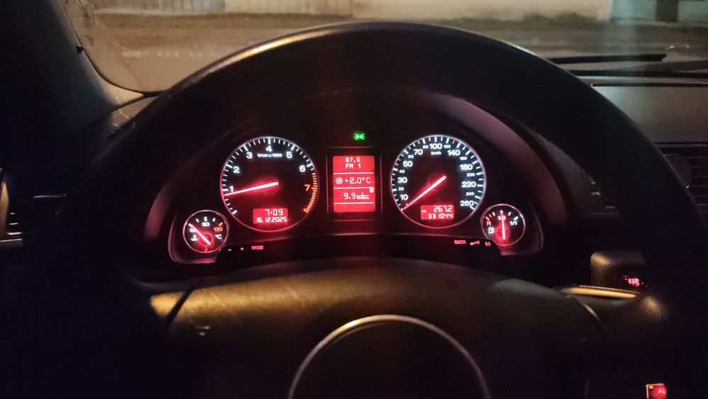 Audi A4, 2002 рік , срочно