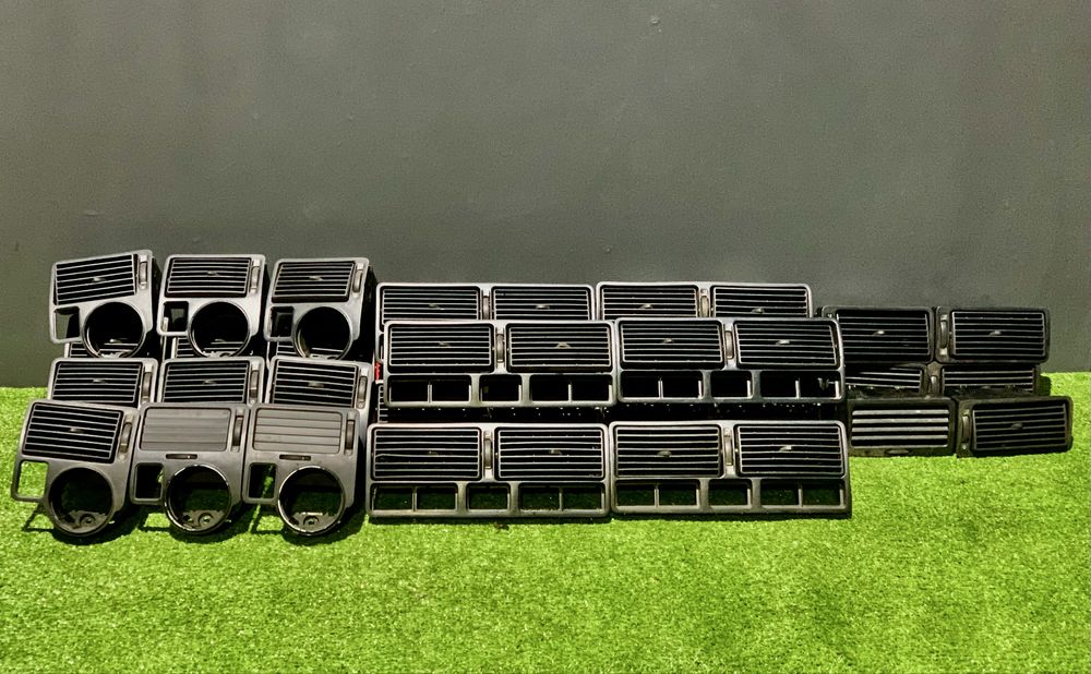 Дифлектор центральний правий лівий дефлектор Golf 4 Гольф кнопки