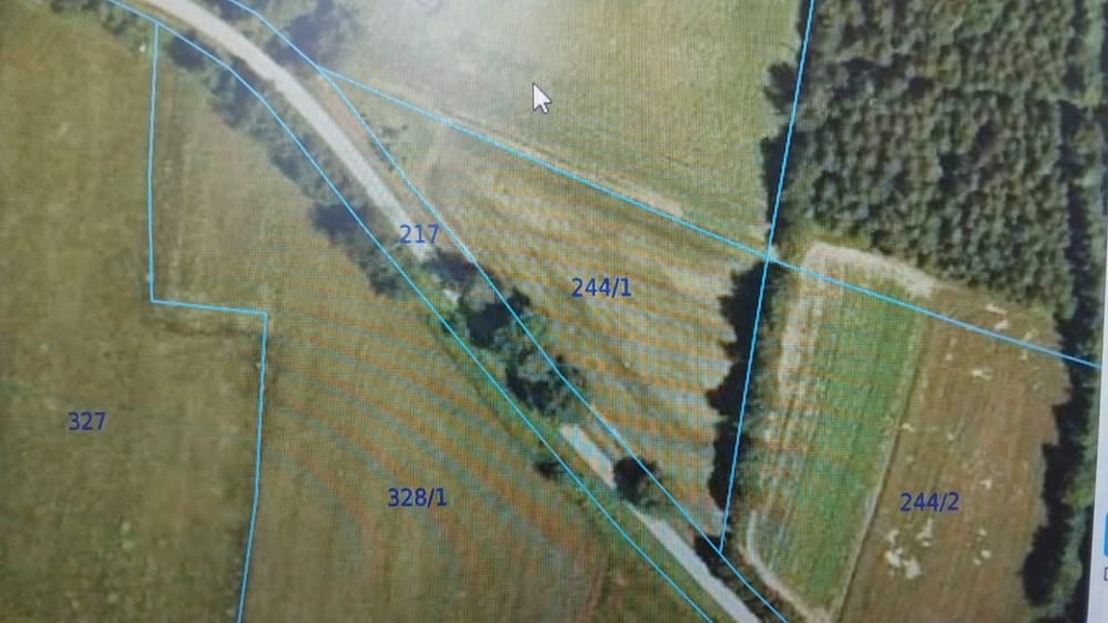 Sprzedam działkę budowlaną!