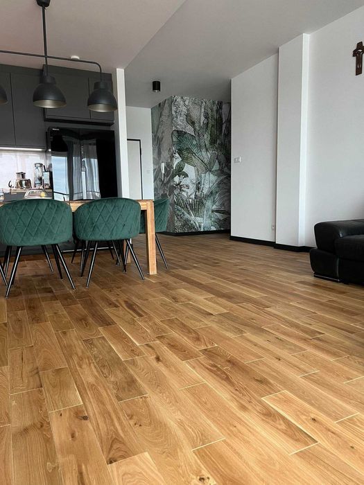 Cyklinowanie, renowacja podłóg drewnianych