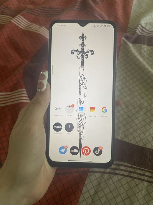 Телефон POCO M5