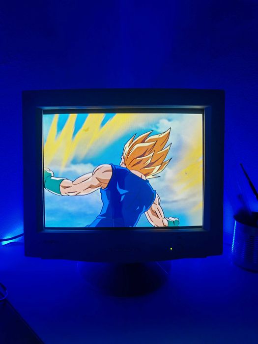 Samsung Samatron E75