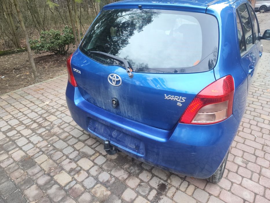 Części Toyota Yaris 1.3