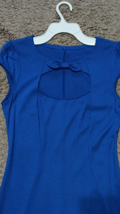 Красивое платье р.М