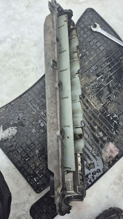 Клапана кришка клапанів м51 опель омега бмв