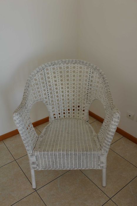 2 cadeiras de Vime Branca