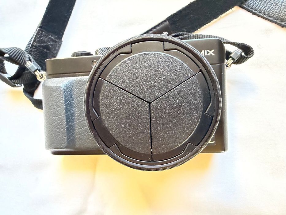 Panasonic Lumix DMC-LX100 com objetiva Leica e vídeo 4K