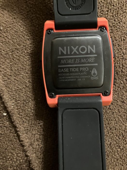 Relógio de marés Nixon Base Tide Pro