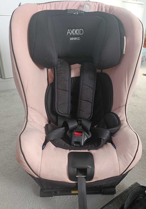 Fotelik samochodowy axkid minikid 2.0