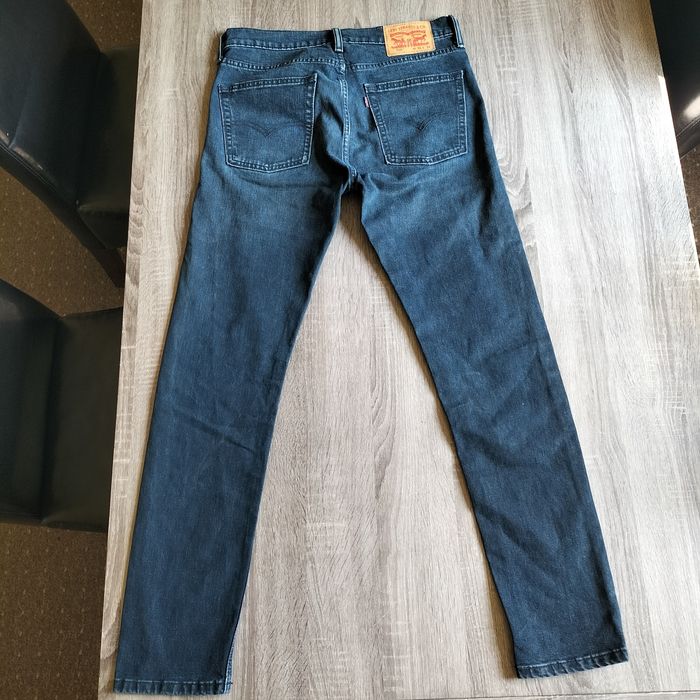Levi's 510 W31L32