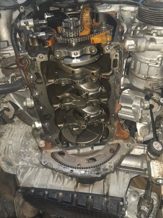 Audi a4 b9 a5 F5 8W blok silnika 2.0 TFSI 06K103023N IGŁA