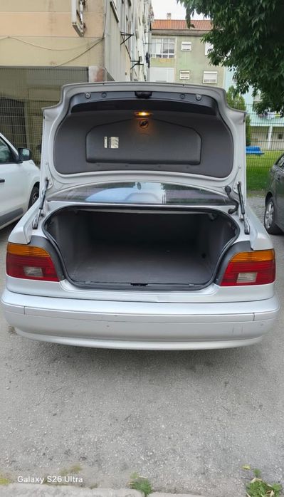 Vendo carro BMW E39