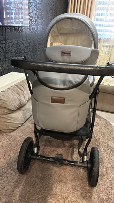 Продам коляску 2в 1